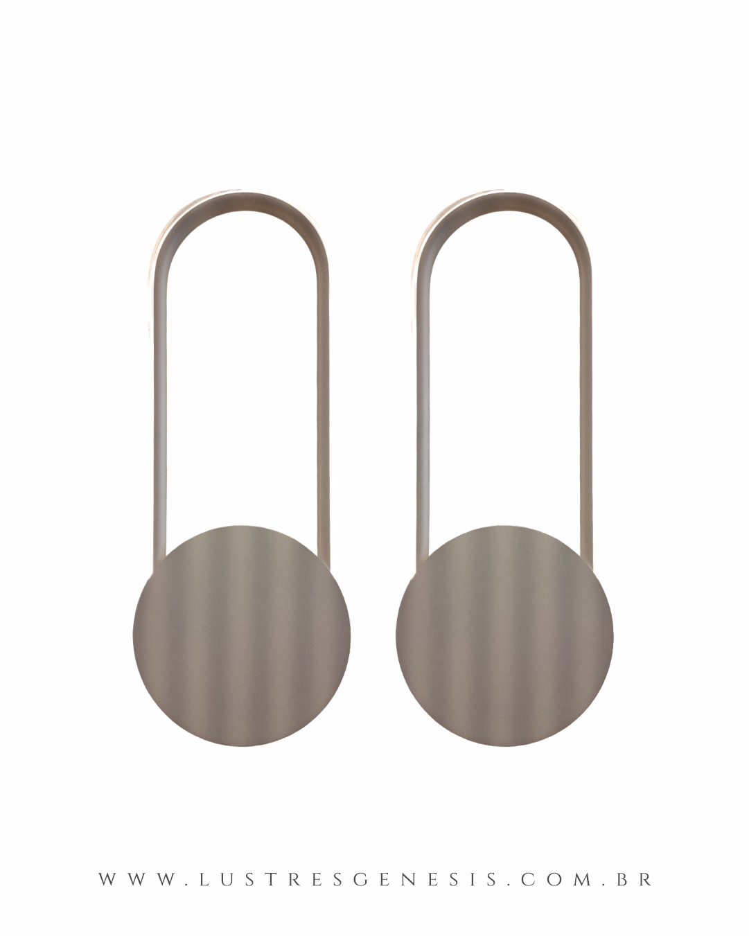 Arandela moderna Pops branca da marca Sindora, ideal para quarto, sala de estar, lavabo e varanda. DCB015075 Lustres Gêneis loja online de Lustres e Iluminação Decorativa